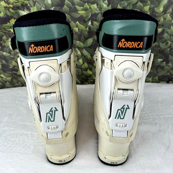 {Nordica} RARE Syntech F8 Ski Boots, Micro-Flex Buckles & Pure Wool-Lined main image 8